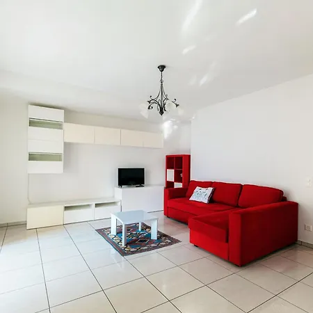 Apartment Florida By Quokka 360 - Between The And The