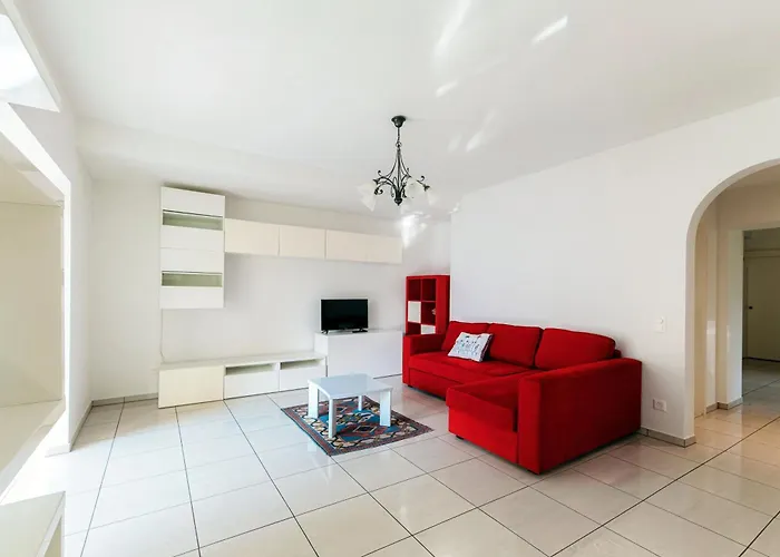 Apartment Florida By Quokka 360 - Between The And The