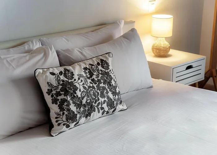 Apartment Florida By Quokka 360 - Between The And The *