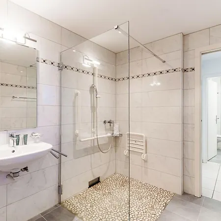 Florida By Quokka 360 - Close To And Ascona